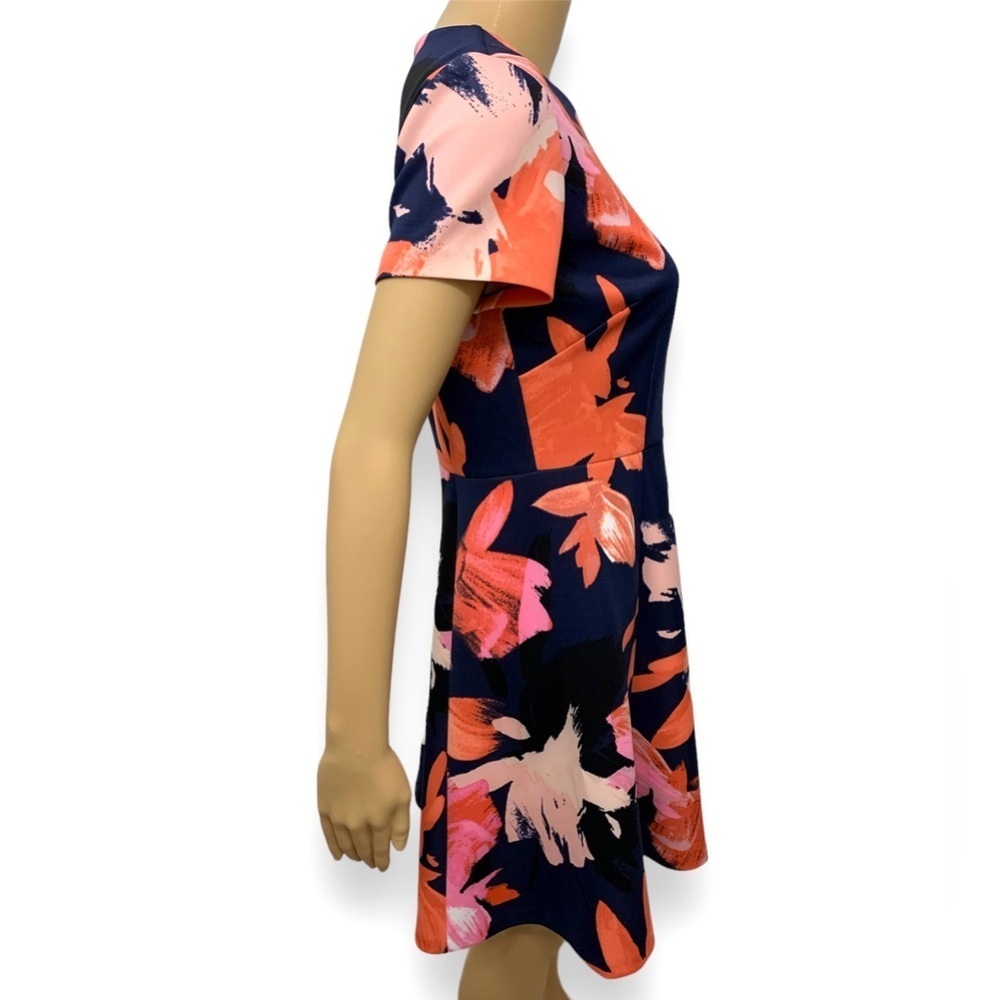 Vince Camuto Coral Pink Floral Flare Cocktail Mini Dress Women’s size 8P - Picture 5 of 12
